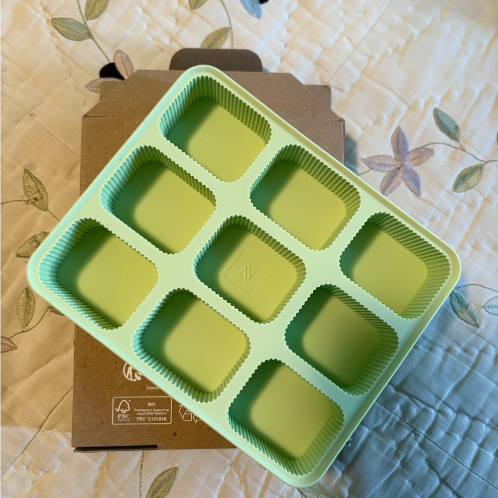 NWT Nespresso Ice Cube Tray